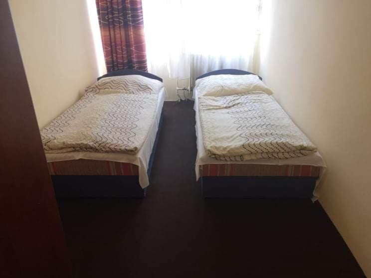 Fenyves Panzio Bed and Breakfast Siófok Eksteriør billede