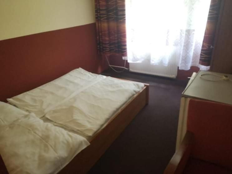 Fenyves Panzio Bed and Breakfast Siófok Eksteriør billede