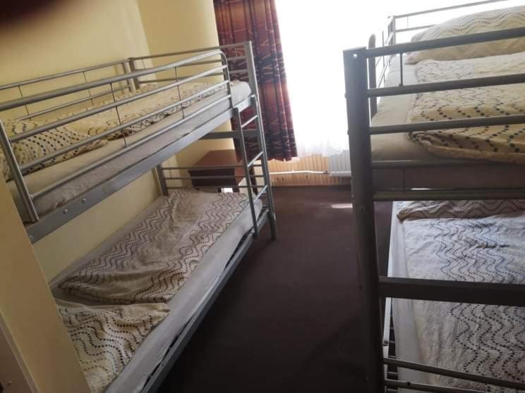 Fenyves Panzio Bed and Breakfast Siófok Eksteriør billede
